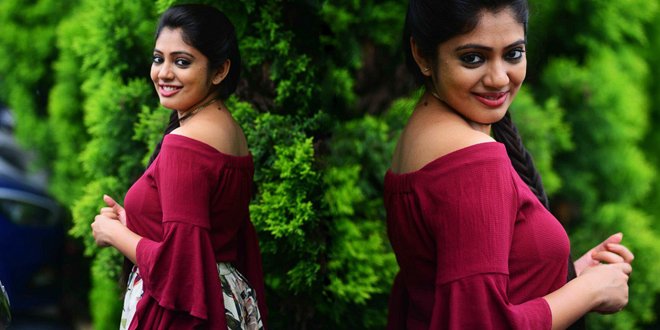 Malayalam Actress Veena Nandakumar Photos