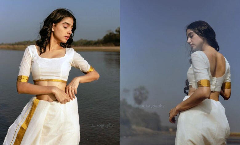 Anaswara Rajan New Photoshoot in Kerala Dress
